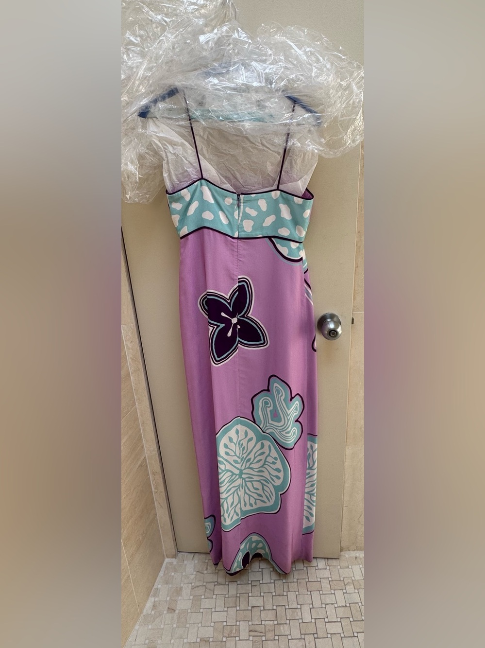 Alexis floral maxi dress - Picture 4 of 5